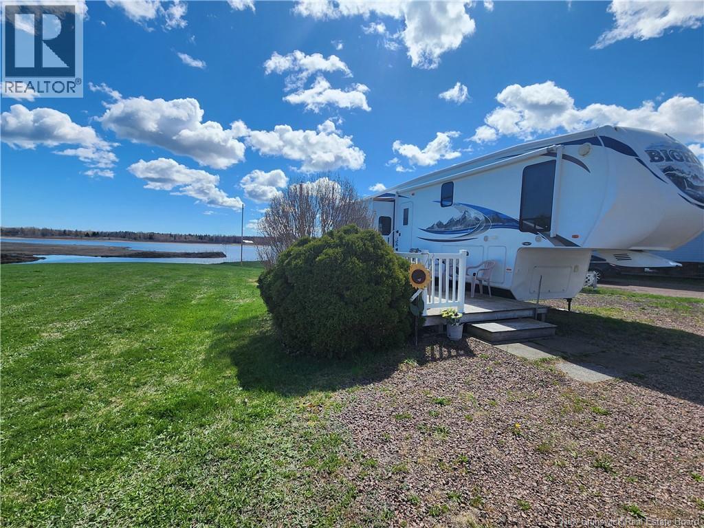 53 Thibodeau, Grand-Barachois, New Brunswick  E4P 8P4 - Photo 5 - NB141201