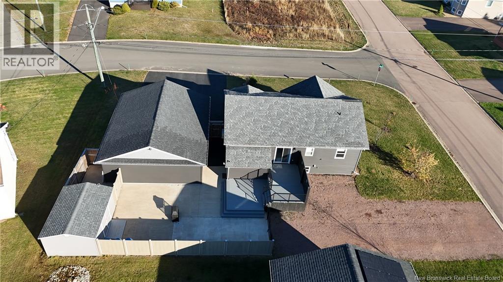 65 Raphael Street, Dieppe, New Brunswick  E1A 8S3 - Photo 3 - NB141166