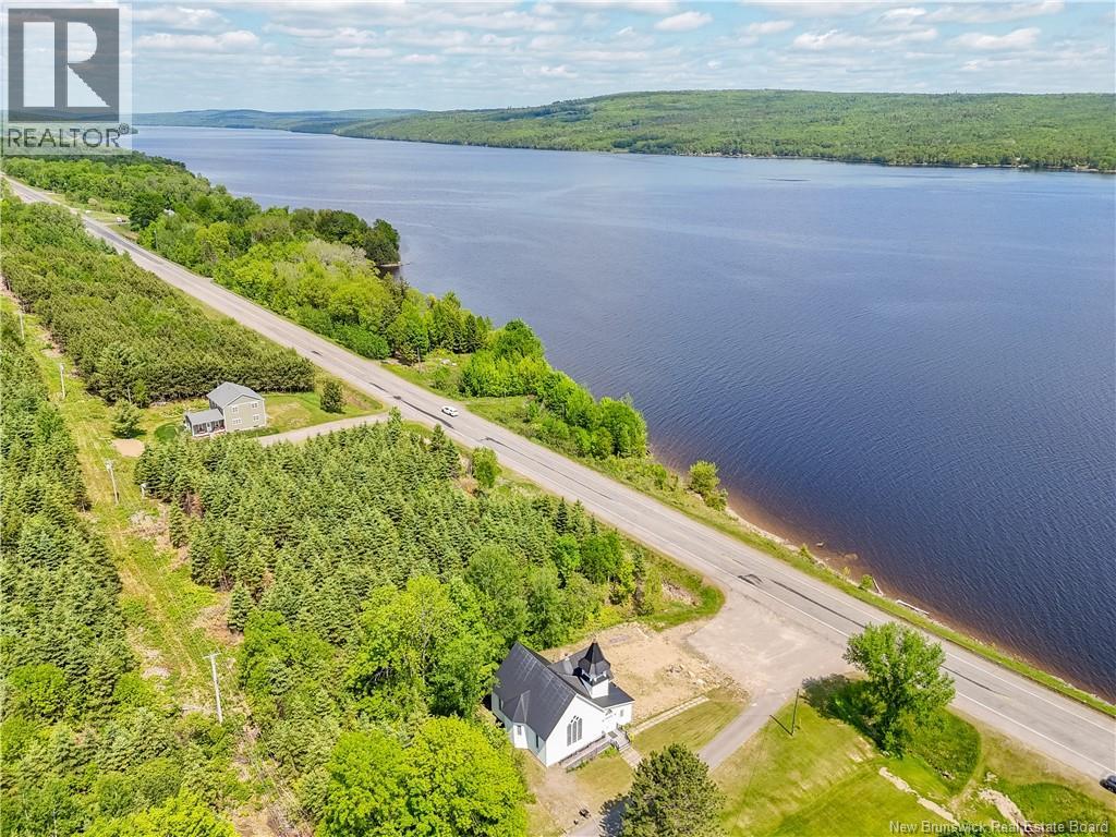 6682 Route 102, Nackawic, New Brunswick  E6K 3T7 - Photo 5 - NB141145