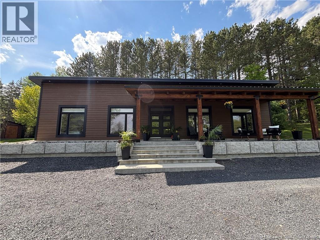 365 Route 180, Saint-Quentin, New Brunswick  E8A 2K8 - Photo 2 - NB141249