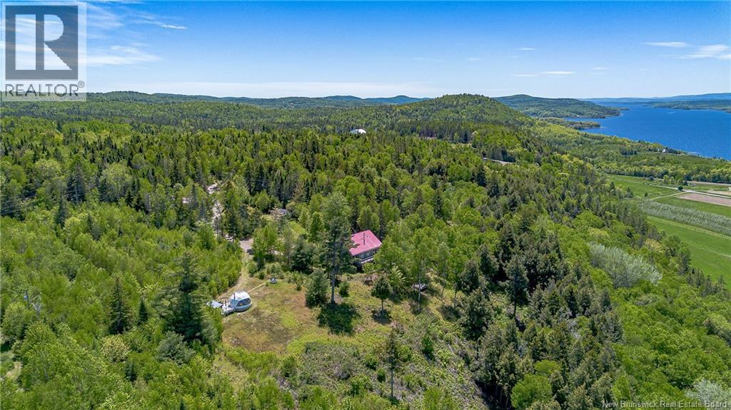 25 Bell Hill Road, Long Point, New Brunswick