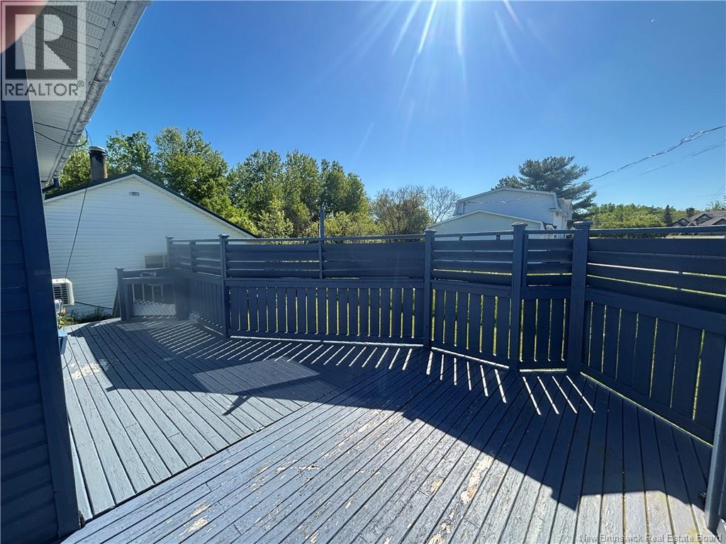 1181 Rue Bryar, Beresford, New Brunswick  E8K 1B2 - Photo 14 - NB141290