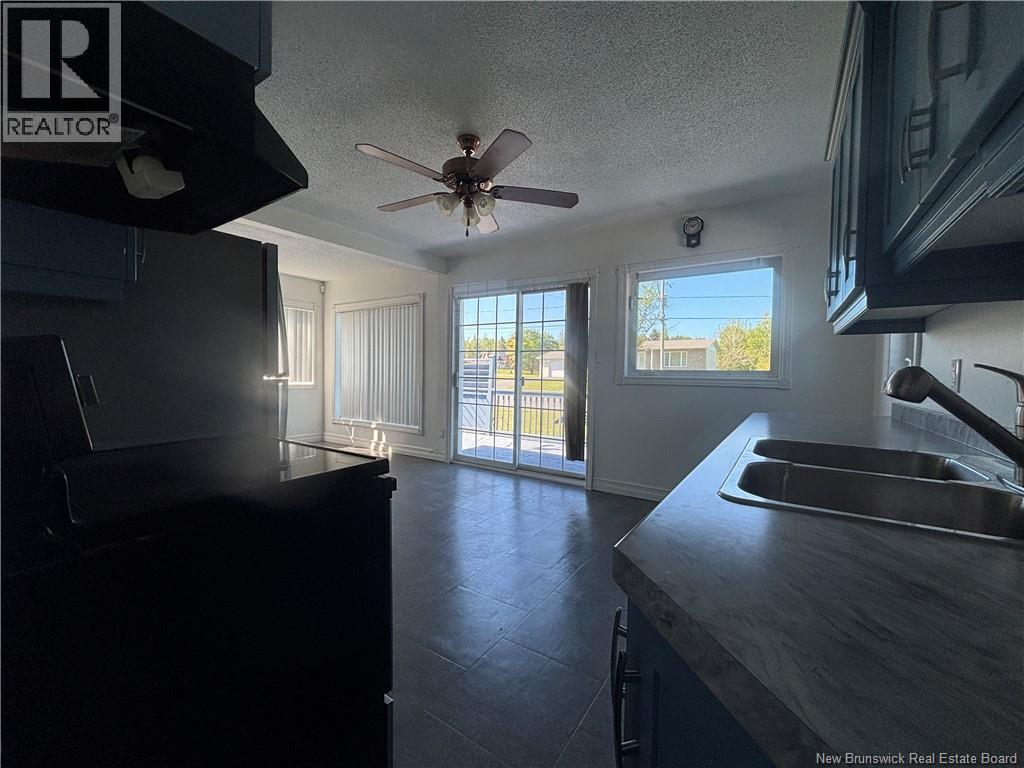 1181 Rue Bryar, Beresford, New Brunswick  E8K 1B2 - Photo 17 - NB141290