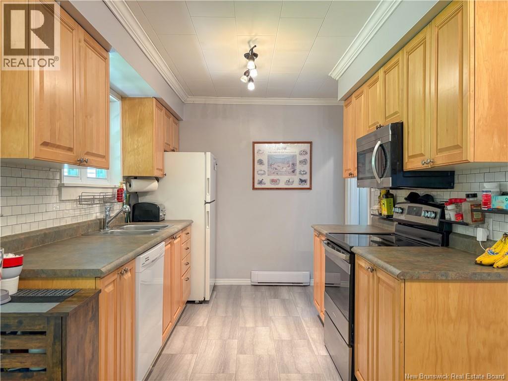 108 Sharkey Street, Woodstock, New Brunswick  E7M 2R2 - Photo 14 - NB141226