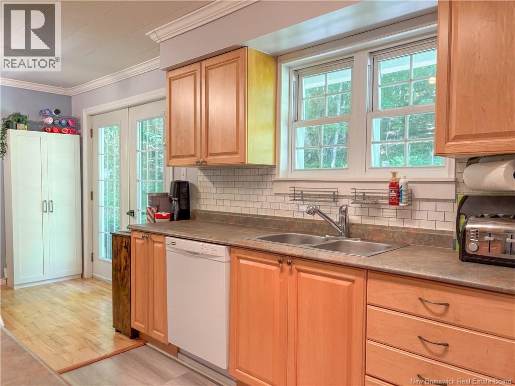 108 Sharkey Street, Woodstock, New Brunswick  E7M 2R2 - Photo 17 - NB141226