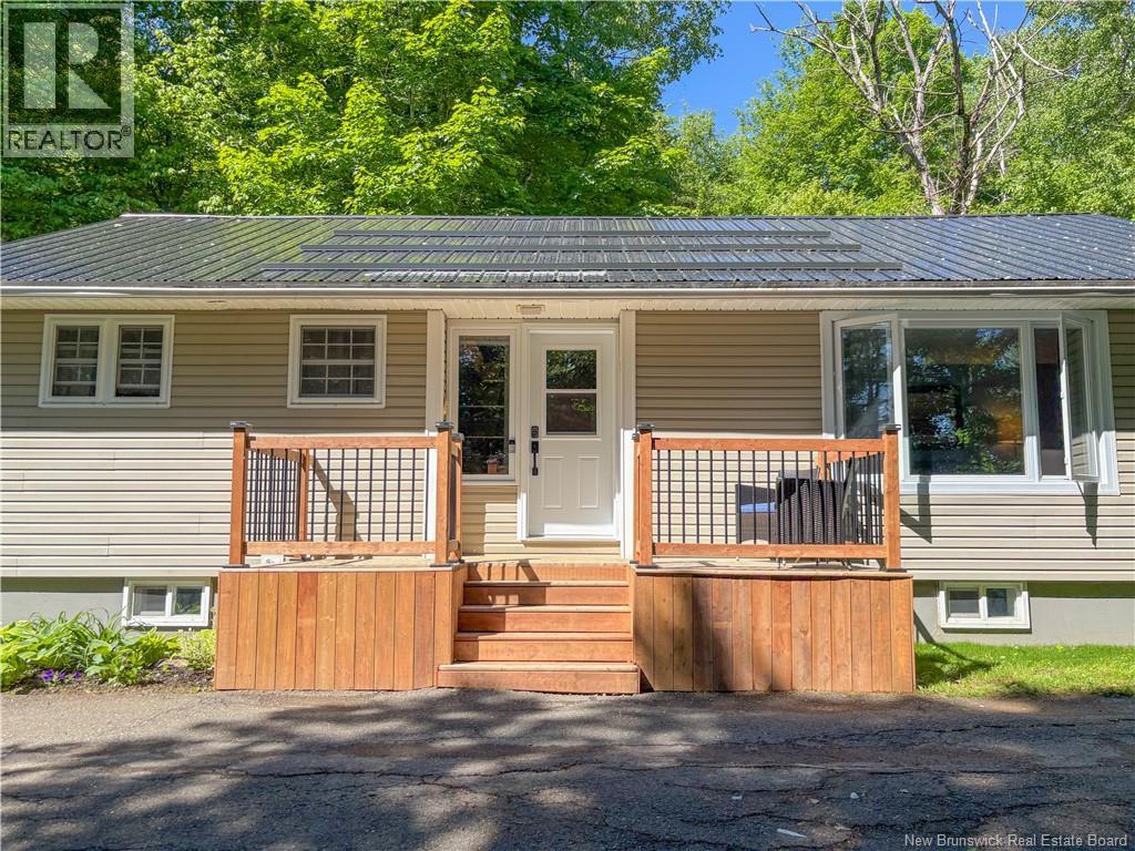 108 Sharkey Street, Woodstock, New Brunswick  E7M 2R2 - Photo 3 - NB141226