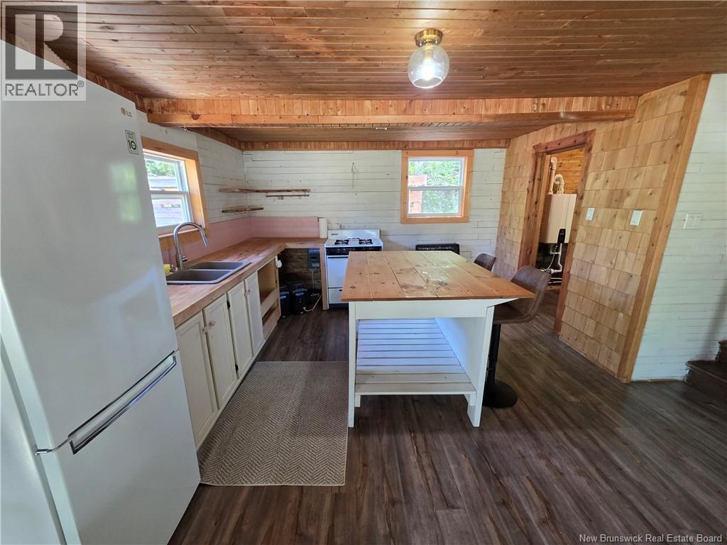 366 Thomas Ouest Road, Beresford, New Brunswick E8K 2A8 - Photo 26 - NB141391