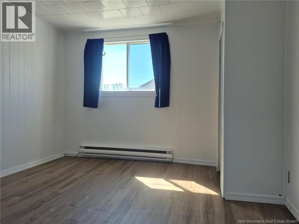 531 Rue Principale, Petit-Rocher, New Brunswick  E8J 1K1 - Photo 6 - NB141330
