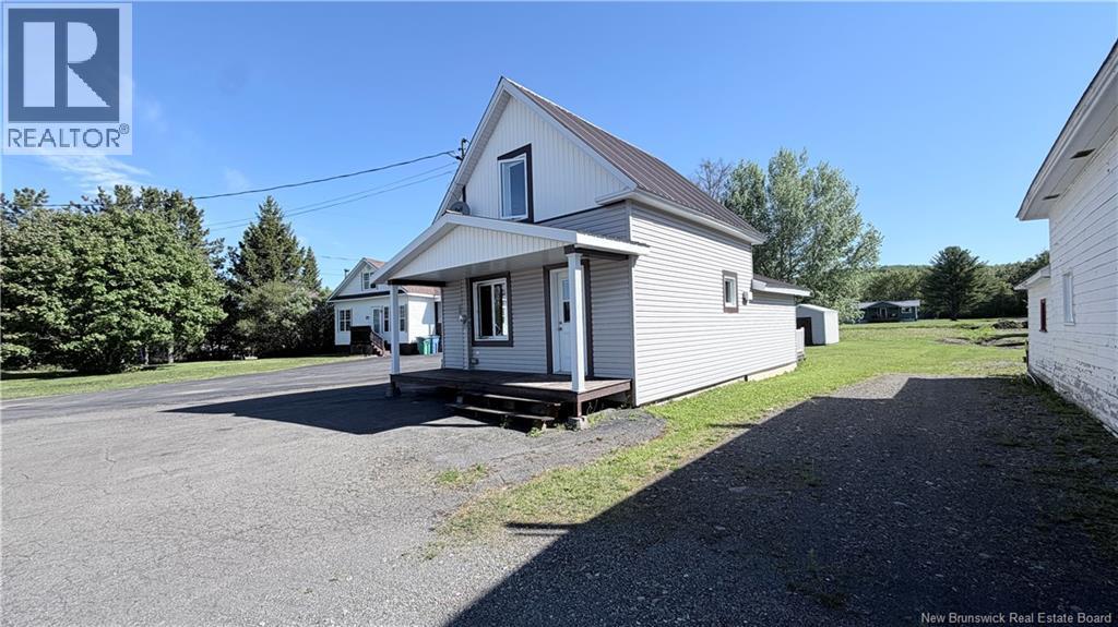 145 Principale Street, Sainte-Anne-De-Madawaska, New Brunswick E7E 1B1 - Photo 12 - NB141522