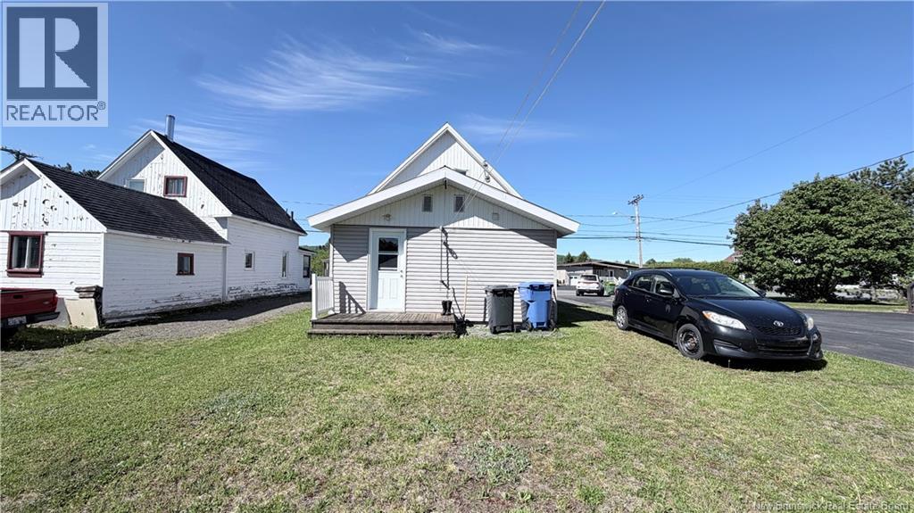 145 Principale Street, Sainte-Anne-De-Madawaska, New Brunswick E7E 1B1 - Photo 14 - NB141522