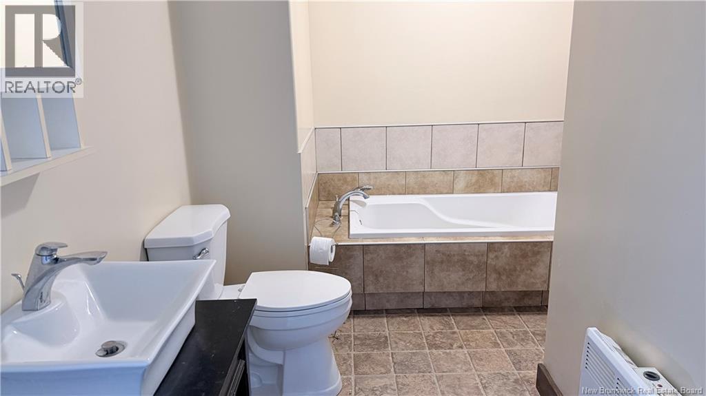 145 Principale Street, Sainte-Anne-De-Madawaska, New Brunswick E7E 1B1 - Photo 5 - NB141522