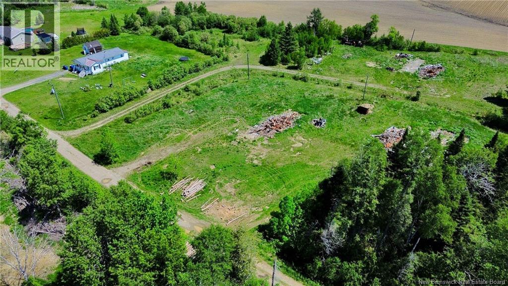 21 Raisin Road, Wilmot, New Brunswick E7P 0A6 - Photo 2 - NB141462