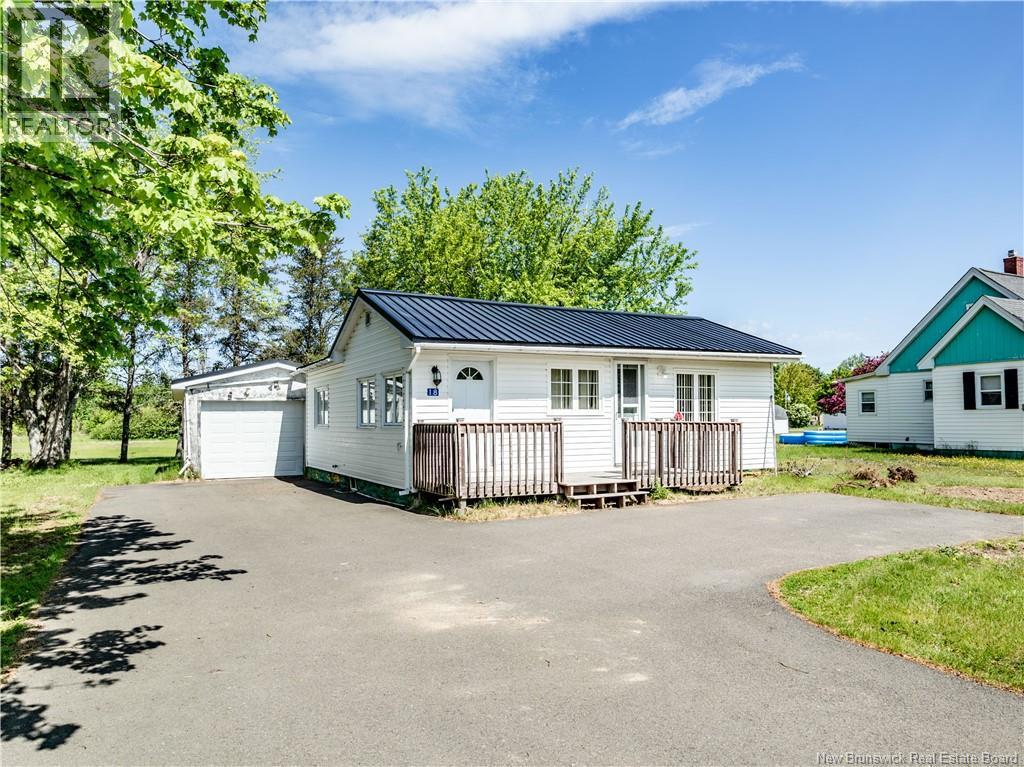 18 COLONEL, Saint-Louis-De-Kent, New Brunswick