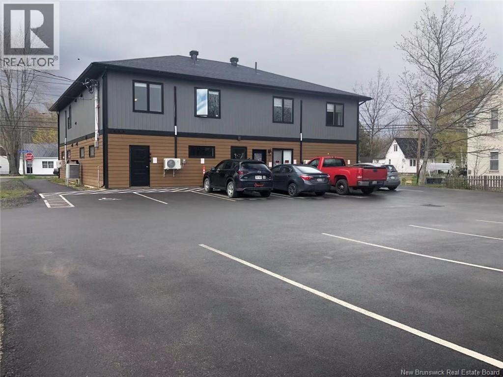66 Greenwood Drive Unit# 1, Fredericton, New Brunswick E3A 2P7 - Photo 1 - NB141686