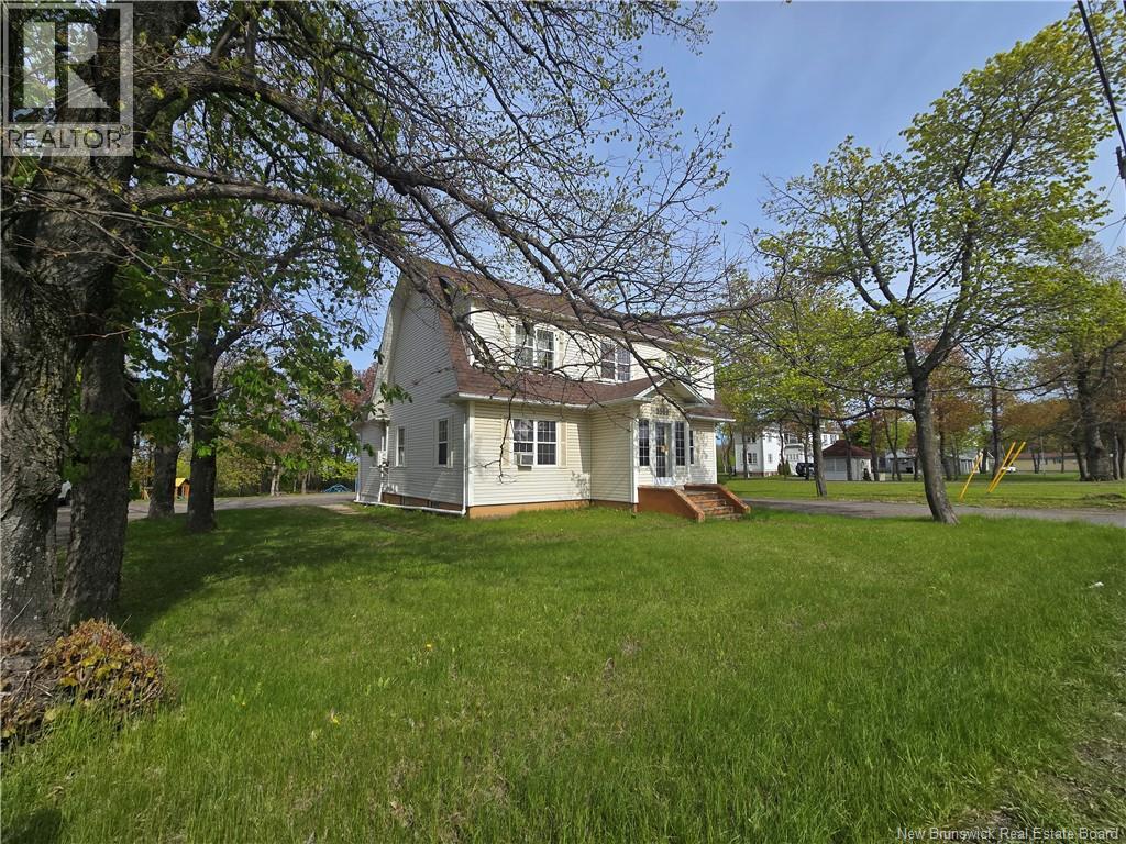 3560 Rue Principale, Tracadie, New Brunswick E1X 1C9 - Photo 1 - NB140465