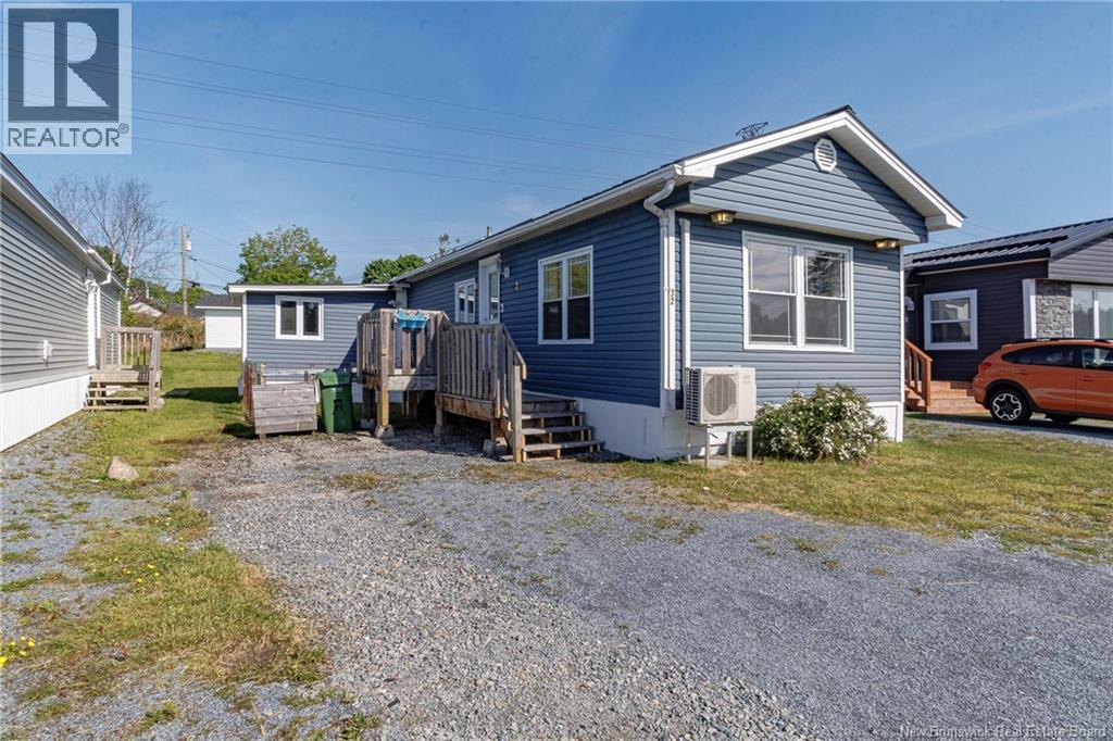 32 Violet Street, Saint John, New Brunswick  E2M 5M3 - Photo 3 - NB141717