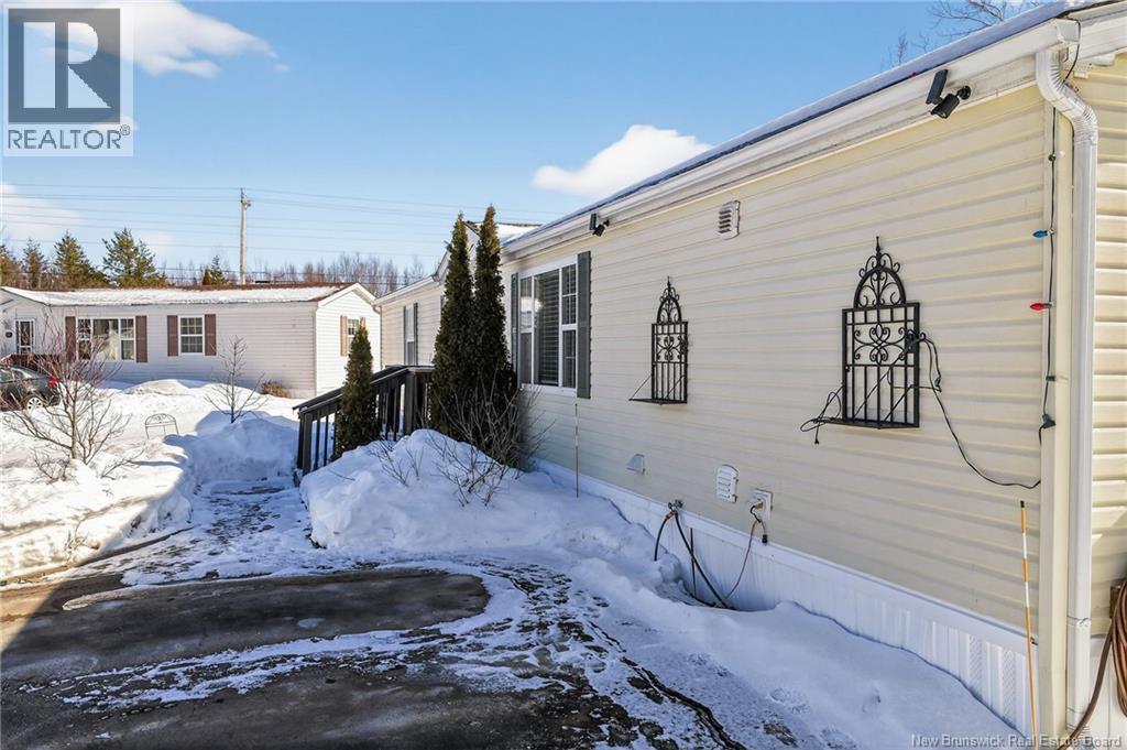 8 Maple Ridge Lane, Riverview, New Brunswick  E1B 5H6 - Photo 2 - NB141665