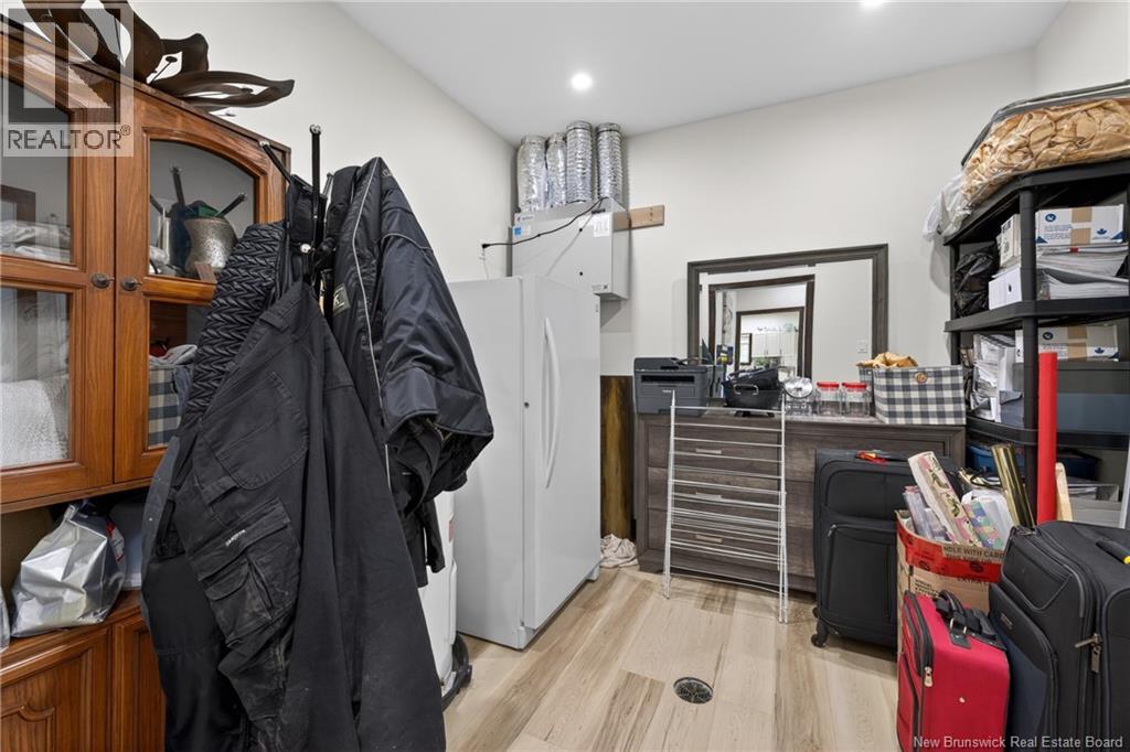 1321 Principale, Beresford, New Brunswick E8K 1A1 - Photo 27 - NB141663