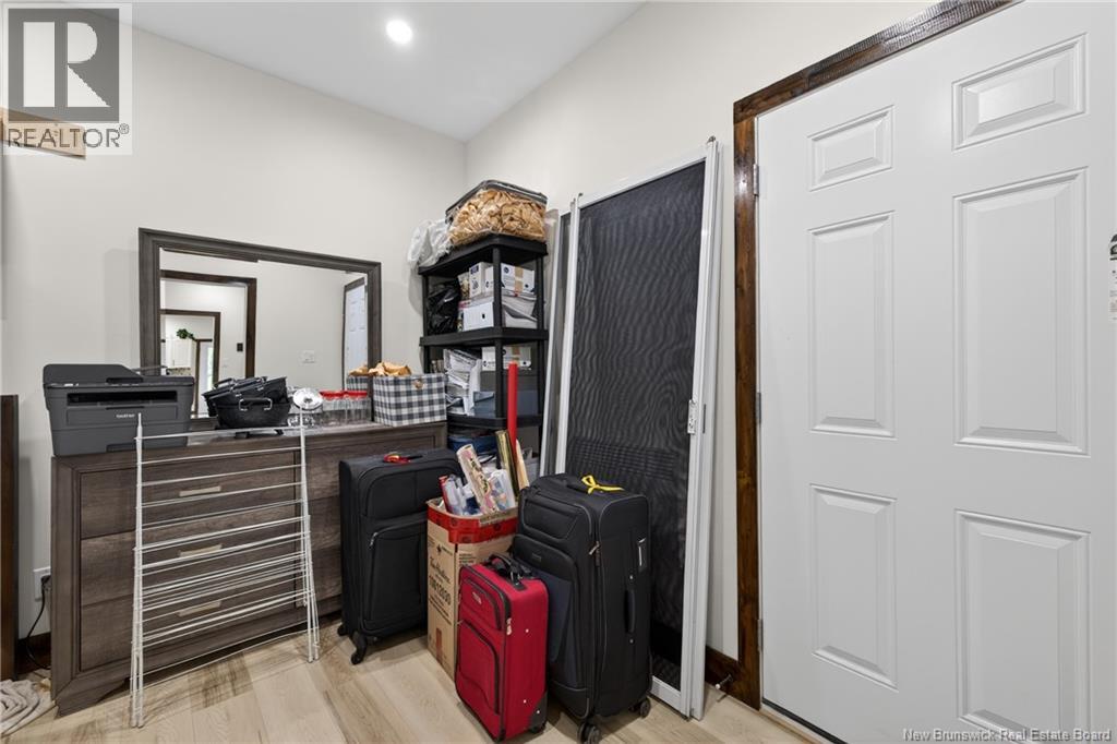 1321 Principale, Beresford, New Brunswick E8K 1A1 - Photo 28 - NB141663
