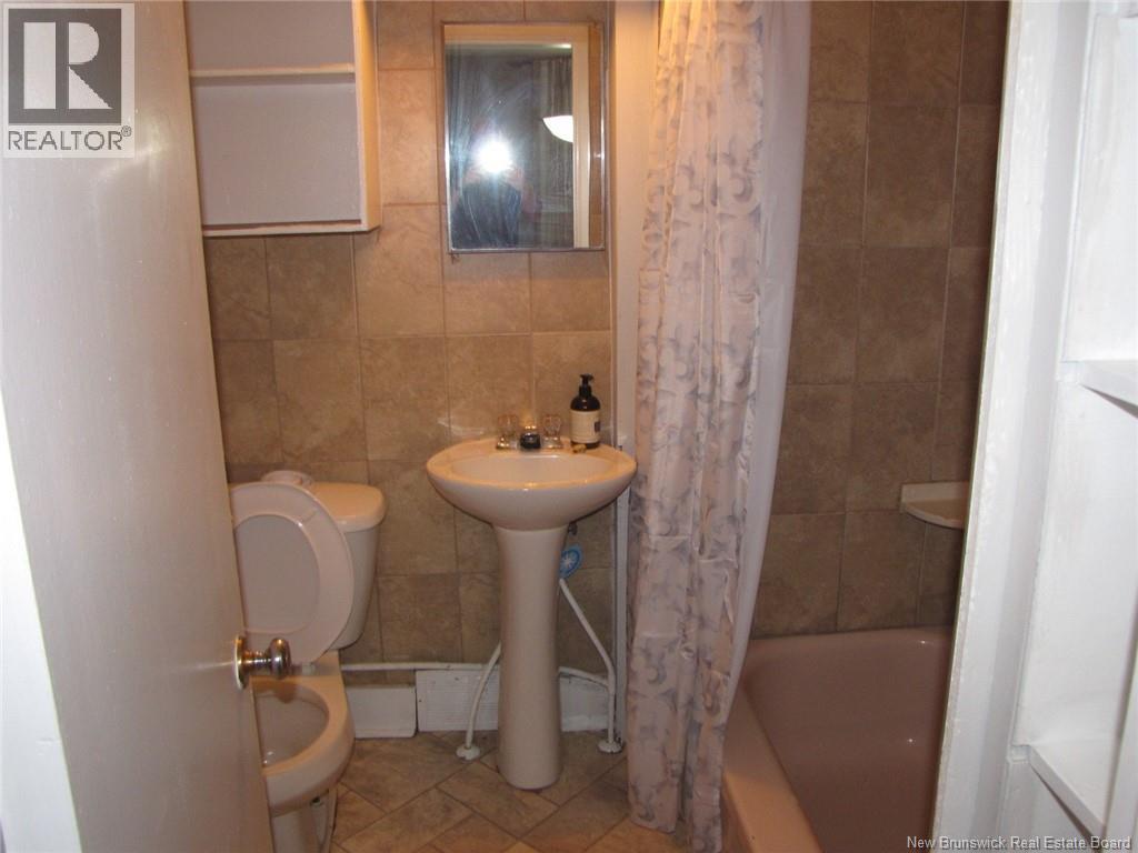210-212 Pleasant Street, Moncton, New Brunswick  E1A 2V7 - Photo 14 - NB141849