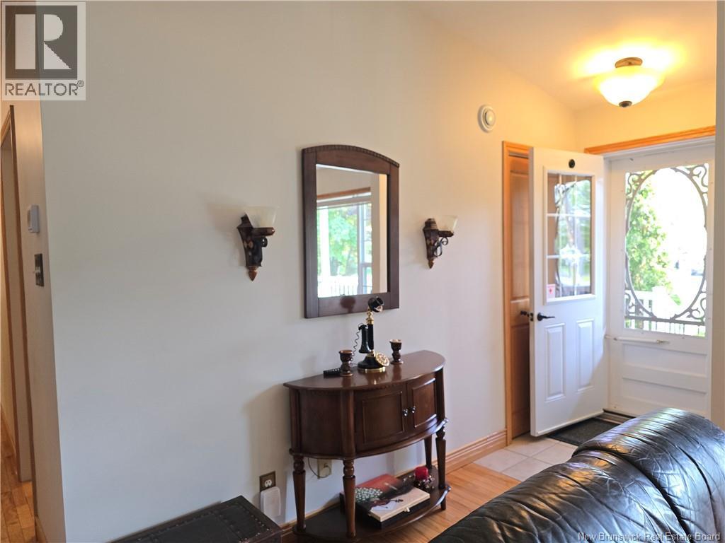 435 Acadie, Beresford, New Brunswick  E8K 2C6 - Photo 23 - NB141772