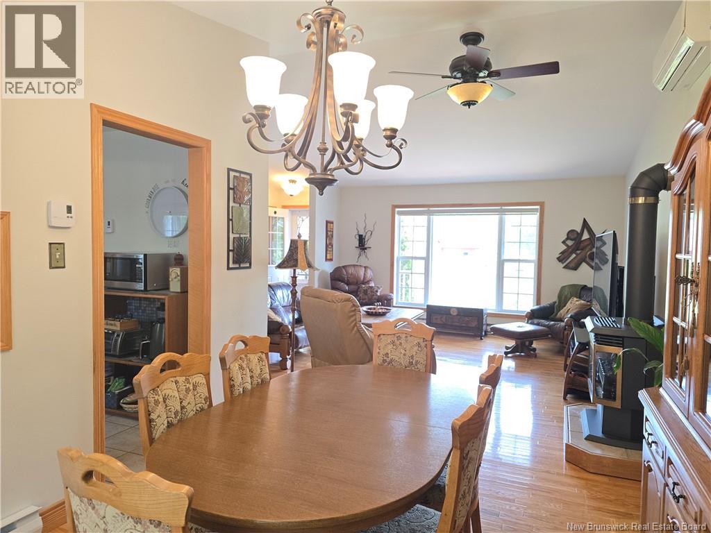 435 Acadie, Beresford, New Brunswick  E8K 2C6 - Photo 28 - NB141772