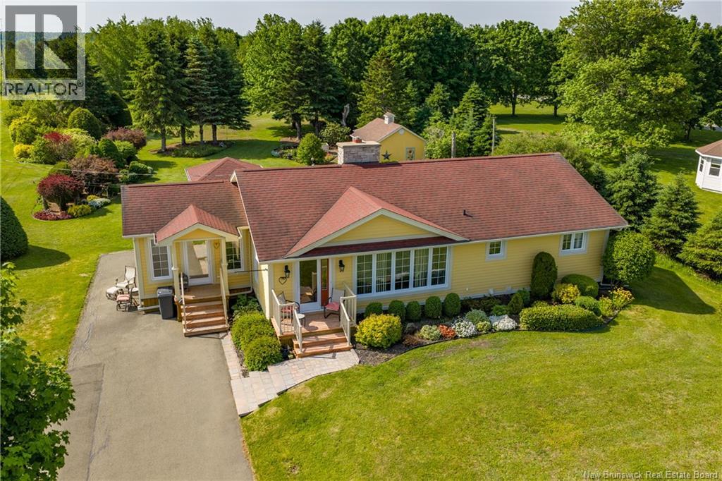 268 Irving Boulevard, Bouctouche, New Brunswick E4S 3L8 - Photo 1 - NB141786
