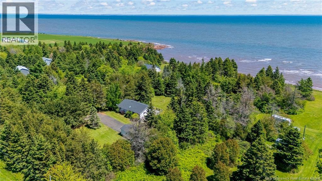 166 Route 960, Cape Tormentine, New Brunswick E4M 2C6 - Photo 25 - NB141917