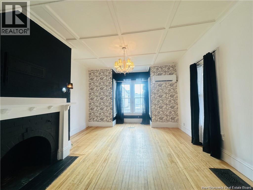 132 Broadway Street, Woodstock, New Brunswick  E7M 2P5 - Photo 13 - NB141673