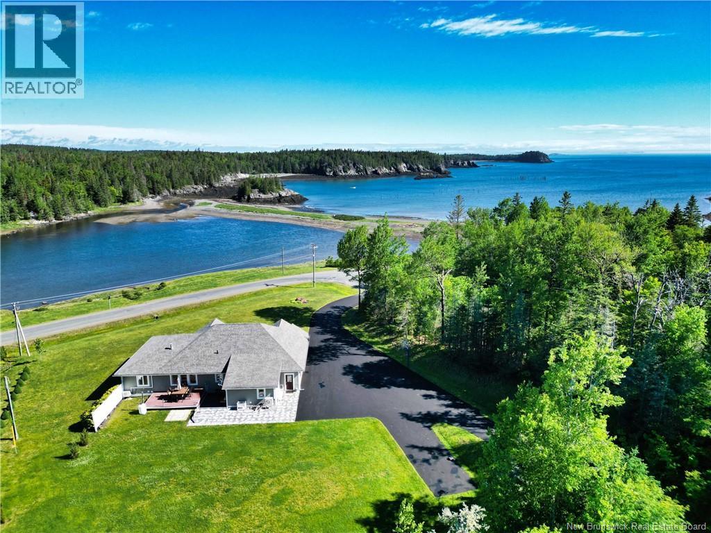 905 Fundy Drive, Wilsons Beach, New Brunswick