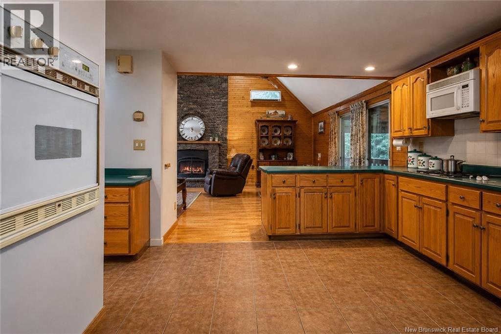 4751 Route 104, Maplewood, New Brunswick  E6E 2A8 - Photo 6 - NB142285