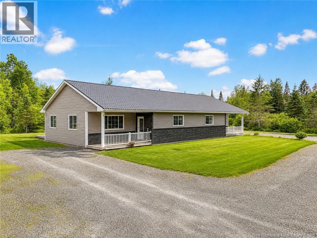 503-505 Bryson Road, Nasonworth, New Brunswick  E3B 8E4 - Photo 2 - NB142473
