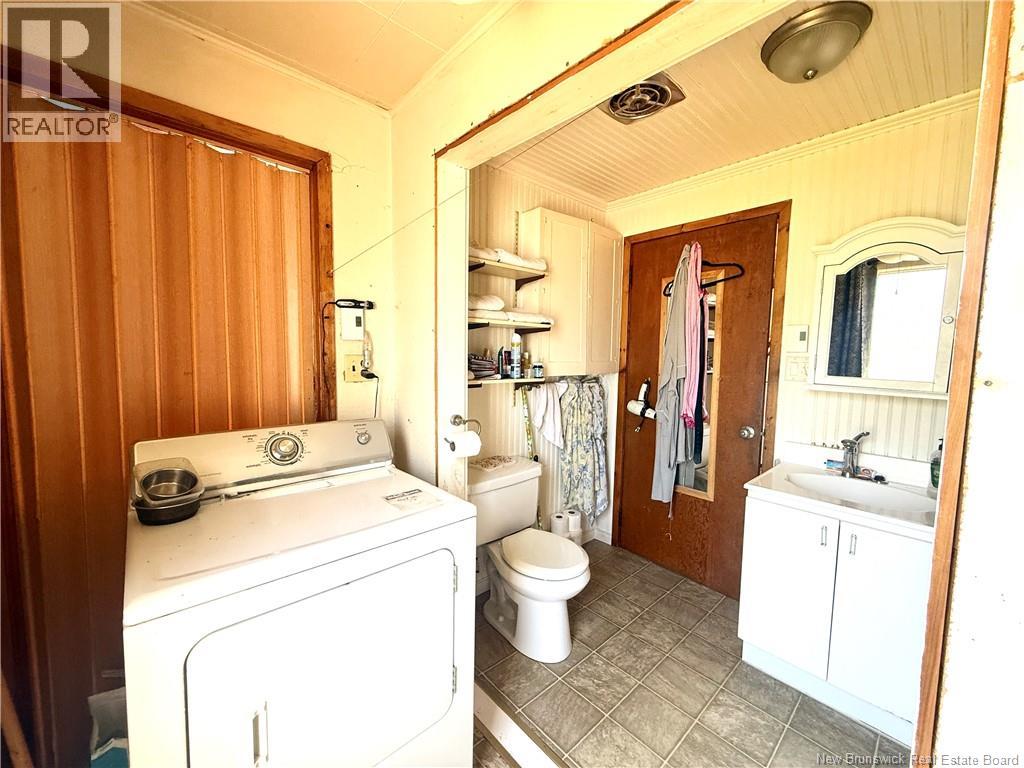 3983 Boulevard Des Fondateurs, Saint-Isidore, New Brunswick  E8M 1E3 - Photo 16 - NB142532