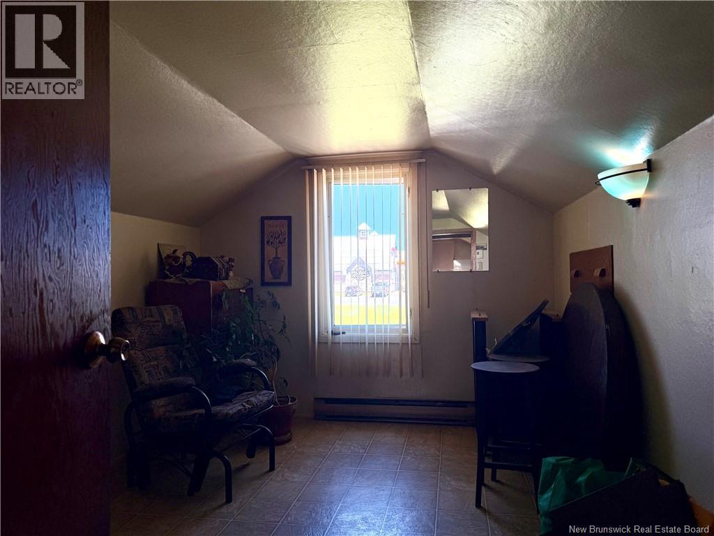 3983 Boulevard Des Fondateurs, Saint-Isidore, New Brunswick  E8M 1E3 - Photo 25 - NB142532