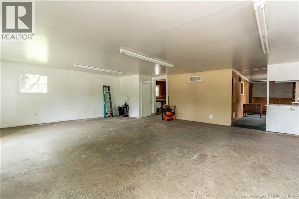 563 Old King George Hwy, Miramichi, New Brunswick  E1V 1K2 - Photo 4 - NB142676