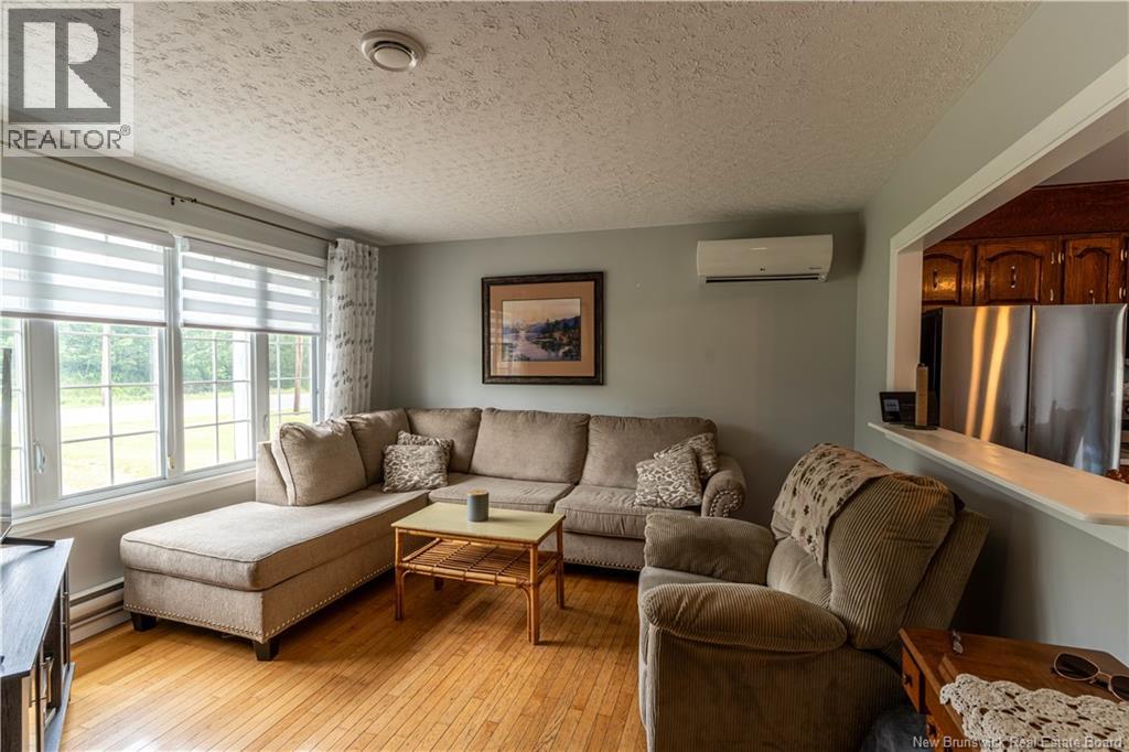 11235 Rue Principale, Rogersville, New Brunswick  E4Y 2N7 - Photo 3 - NB142659