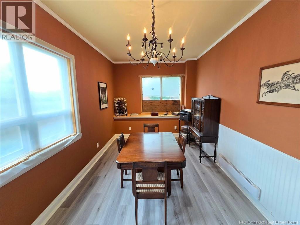 666 King, Bathurst, New Brunswick E2A 1R1 - Photo 21 - NB142766