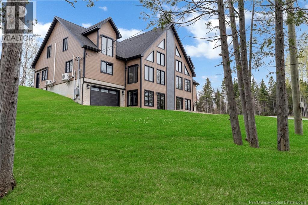 15 Israël Lane, Beresford, New Brunswick E8K 0C9 - Photo 3 - NB142777