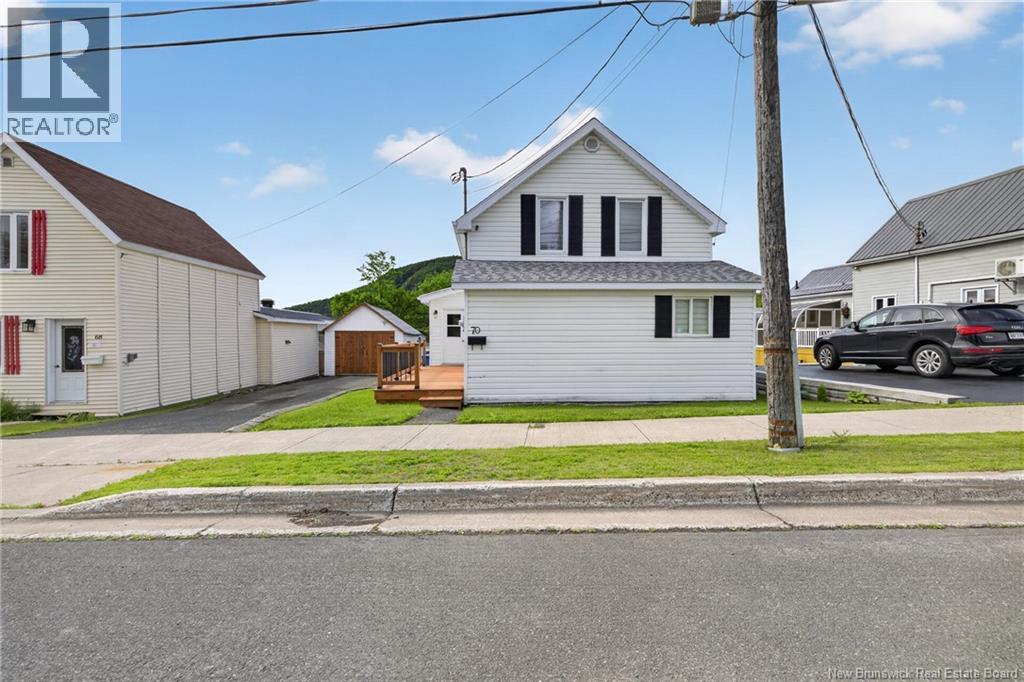 70 Duncan, Campbellton, New Brunswick  E3N 2K9 - Photo 1 - NB142816