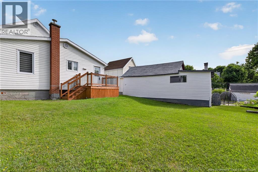 70 Duncan, Campbellton, New Brunswick  E3N 2K9 - Photo 6 - NB142816