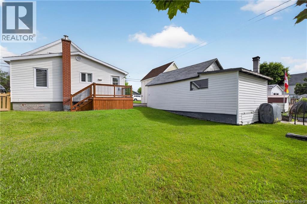 70 Duncan, Campbellton, New Brunswick  E3N 2K9 - Photo 7 - NB142816