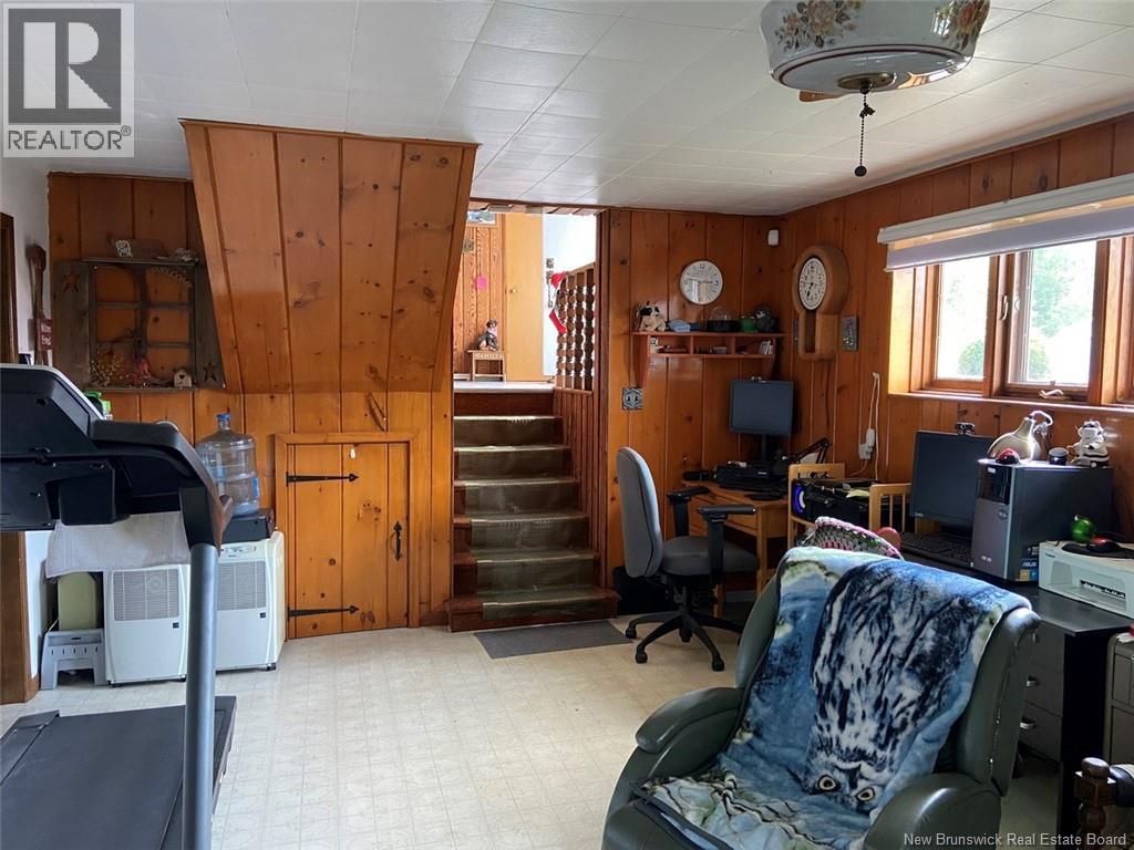 209 Principale Street, Sainte-Anne-De-Madawaska, New Brunswick  E7E 1B3 - Photo 9 - NB142786