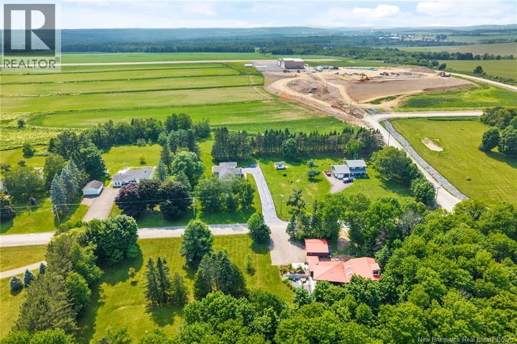 329 Riverview Drive, Florenceville-Bristol, New Brunswick  E7L 3N1 - Photo 49 - NB143037