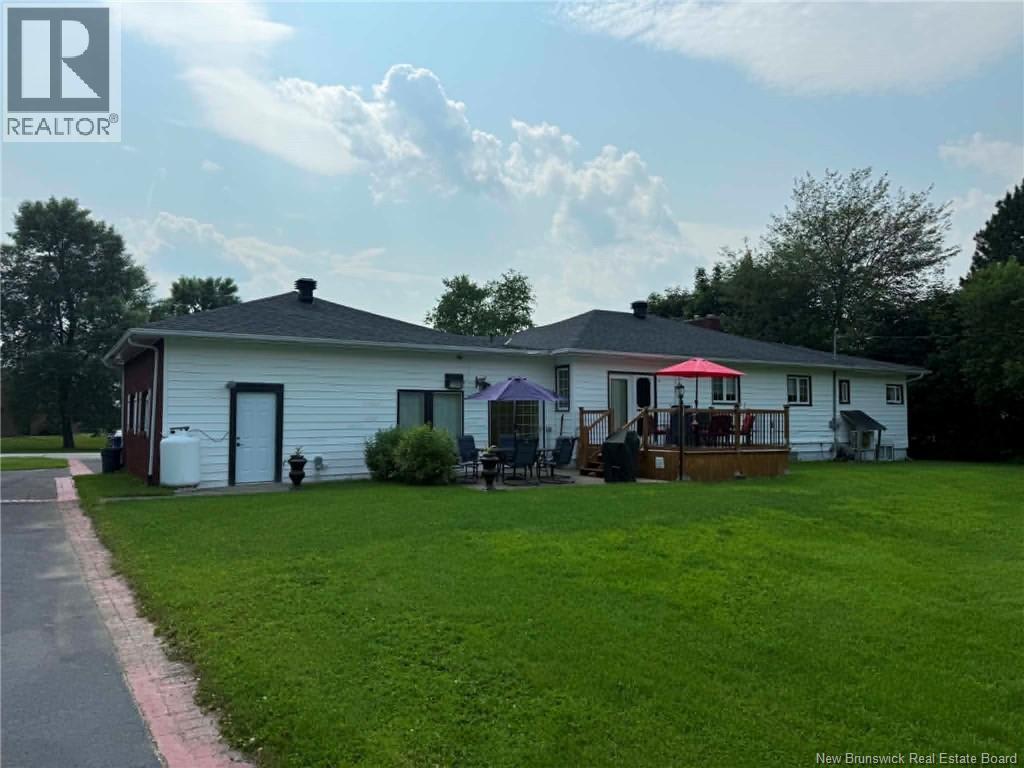 10 Coady Street, Miramichi, New Brunswick  E1N 5X9 - Photo 6 - NB143177