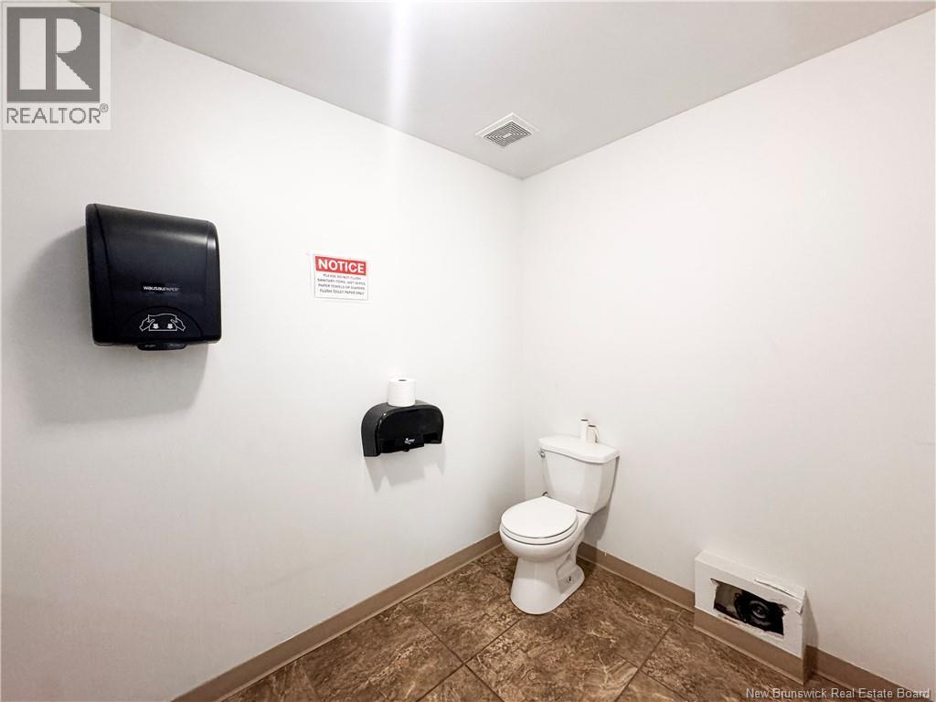 290 Baig Boulevard Unit# B6, Moncton, New Brunswick  E1E 1E1 - Photo 18 - NB143183