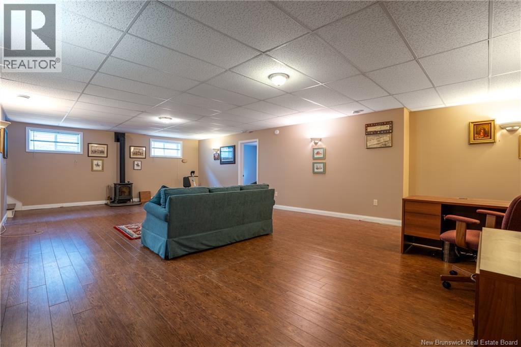 235 Summerhill Row, Fredericton, New Brunswick  E3A 0C5 - Photo 30 - NB142951