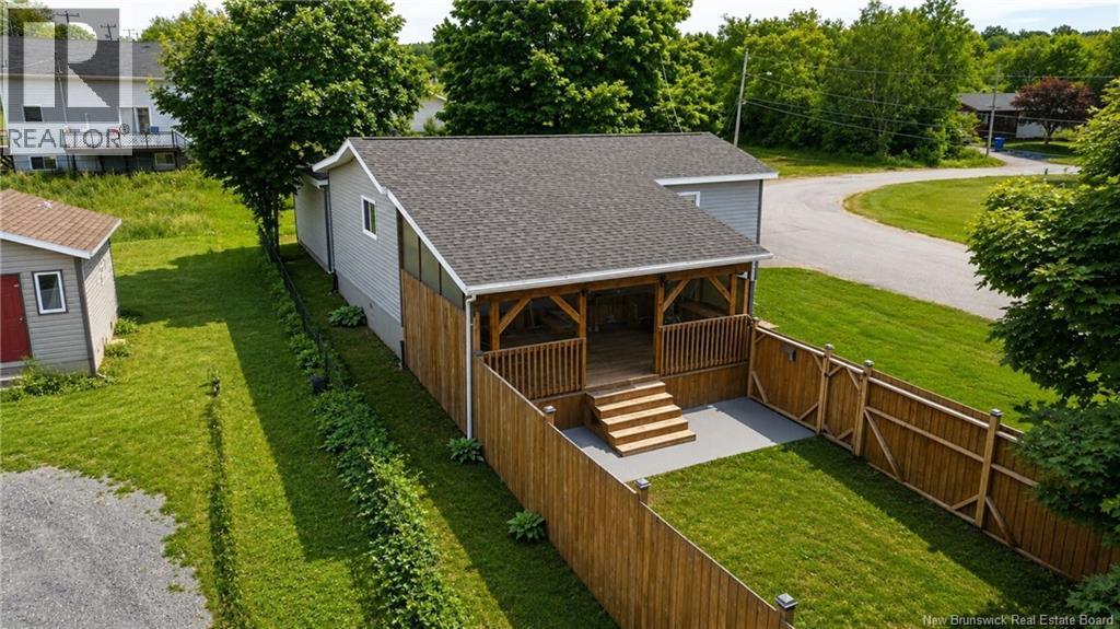 1245 St Theresa Crescent, Bathurst, New Brunswick  E2A 1K2 - Photo 34 - NB143116