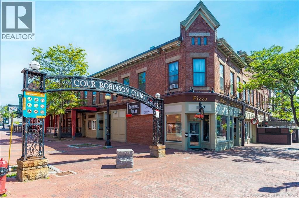 831 Main St, Moncton, New Brunswick  E1C 1G1 - Photo 2 - NB143072