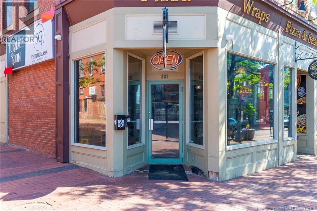 831 Main St, Moncton, New Brunswick  E1C 1G1 - Photo 3 - NB143072