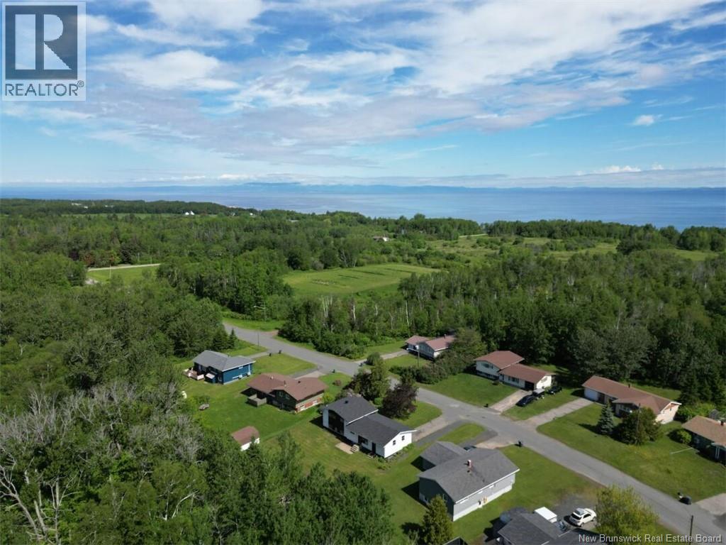 58 Chaleur, Belledune, New Brunswick  E8G 1Z4 - Photo 3 - NB142754